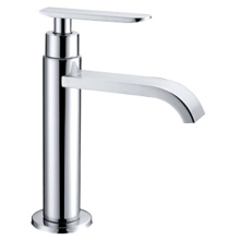 Single basin faucet for bathroom